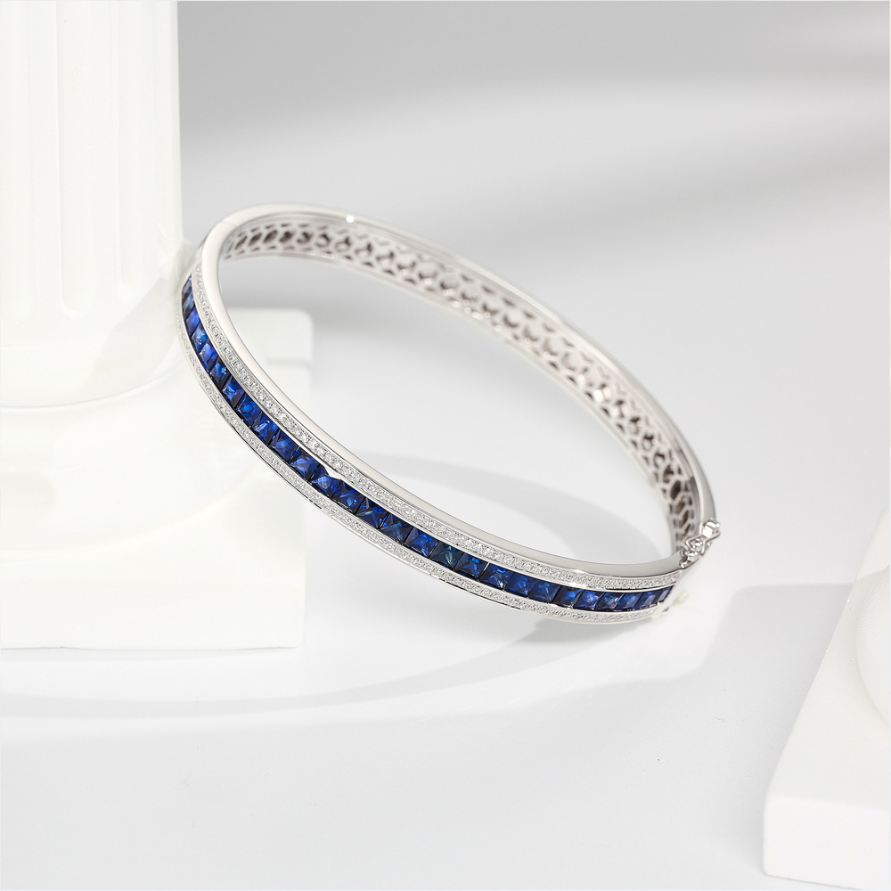 Simple Elegance Collection 18K Gold & Sapphire Bracelet