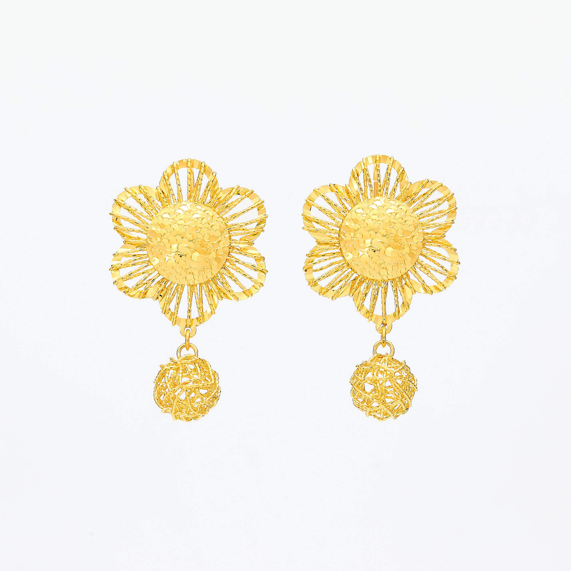 Flower Shadow Silk Light · 5G Gold Sparkling Shredded Ice Filigree Stud Earrings