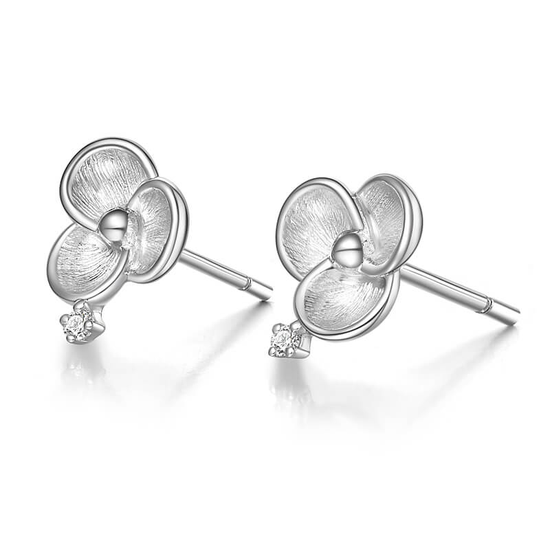 Minimalist platinum blooming ear studs.